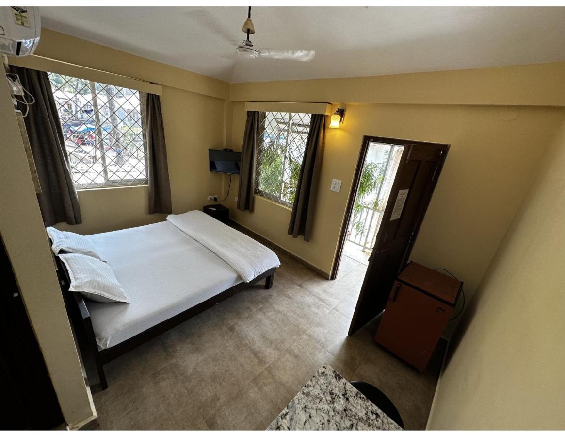 Hotel White Season Calangute Eksteriør billede
